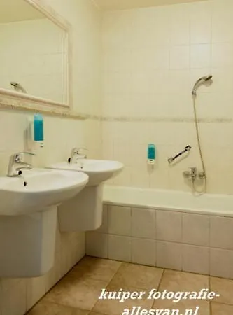 Hotel De Druiventros 4*
