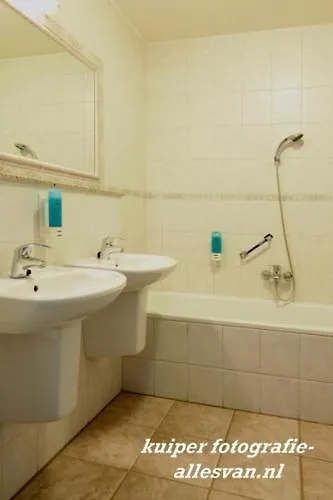 Hotel De Druiventros 4*